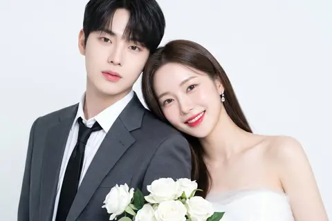 스튜디오 어깨 기댐 클로즈업
